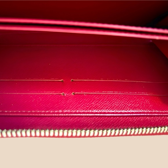 Louis Vuitton Fuchsia Wallet with Box - Picture 9 of 11